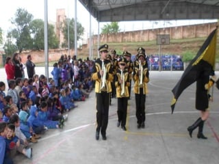 Fanfarra da EMEF  Olival Costa se apresentando na EMEF Paulo Duarte.