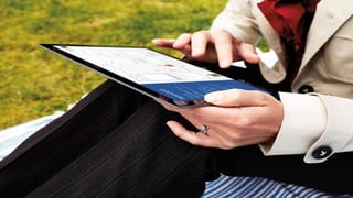 Windows 8 –sovellukset – miksi?




                       Luottamuksellinen   16.10.2012   4
 