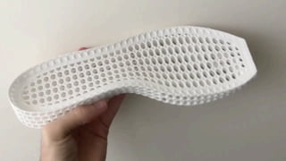 Uma olhada no SpechSheet, PLA
 