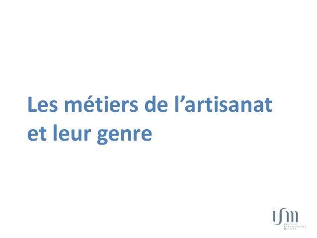 Les boutons les raisons blanches sous-cutanées sur la personne et