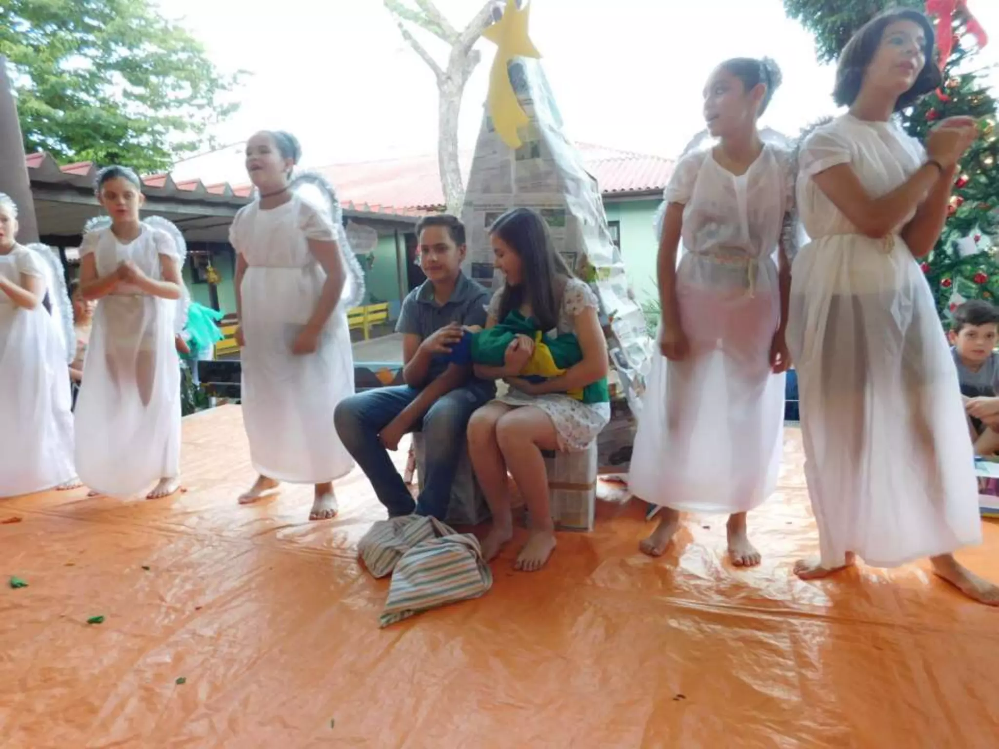 Festa de natal e formatura j2