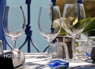 HOTELS
16
 