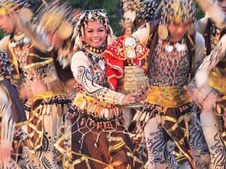 Fiesta Pinoy Example fiesta pinoy.ppt