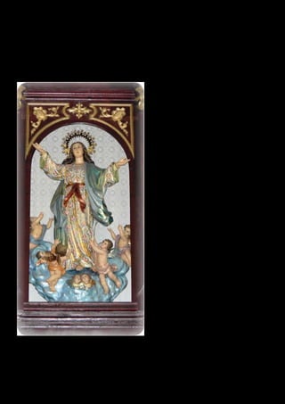 Fiestas en Honor a Ntra. Sra. de la Asunción 2015. 5
Viva mi pueblo
viva Seseña
hermosa villa
de ilustre almena.
Cuando tus villas Castilla
tomaban nombre romano,
eludiendo toda llaga,
metiste en tu corazón
a Seseña de la Sagra.
Pueblo noble y con virtud
donde la historia hizo gala
y ante un pasmo universal
sus monumentos señala:
Castillo de Puñoenrostro
el puente largo, la vega
sus llanuras y sus lomas,
el horizonte ondulado...
Son vestigios del pasado
que con orgullo en las venas,
porta siempre un castellano.
Viva mi pueblo
viva Seseña
hermosa villa
de ilustre almena.
Himno “Villa de Seseña”
 