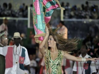 Final de samba mangueira 2011