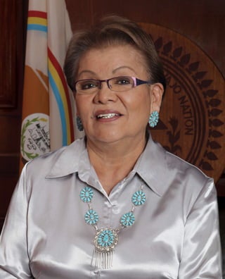 NAVAJO NAVAJO - First Lady Martha Shelly