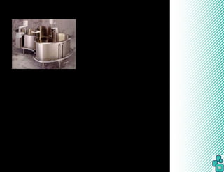 16
Foto 5.
Tanque de Hubbard.
Fonte: domínio público.
- Tanque de Hubbard: consiste em um tanque
de metal, de tamanho variável, com o forma-
to de um violão, que possui (ou não) uma tur-
bina sobre sua borda e um fundo falso (desní-
vel) onde há (ou não) uma barra paralela para
treino da marcha.
 