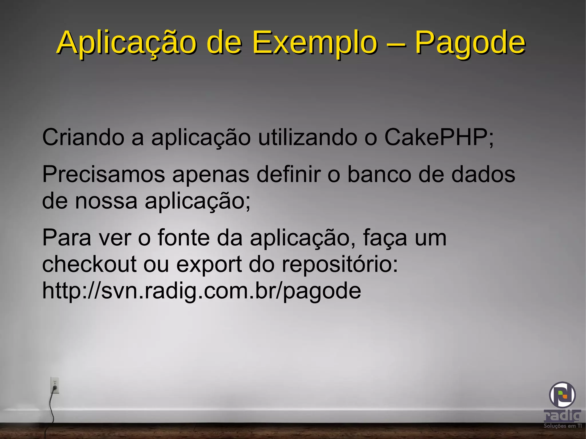 Utiliza-se duas linguagens: MXML e ActionScript; 
