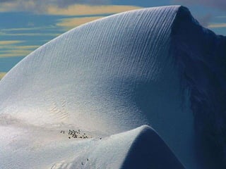 Floating mountains of ice