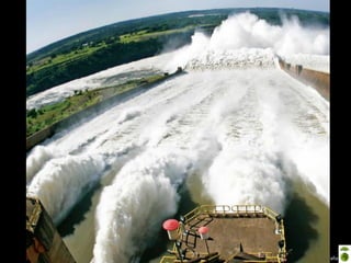 Apresentação elaborada pela Professora FERNANDA BRUM LOPES - Geografia
 