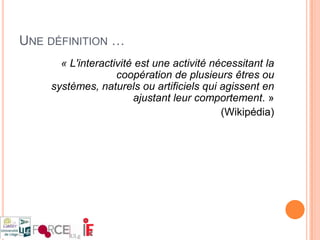  qui est contextualisé;