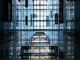 DIAGONAIS
Criam “caminhos” para levar 
ao ponto de interesse.
 