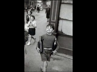 FOTO BOA:
Alguns pré-requisitos de uma
comunica o que ocorre na cena
exprime emoções com clareza
é de fácil compreensão
é um pouco imprevisível
estimula a imaginação e o debate
segue proporções naturais
conta uma história ou contexto
 