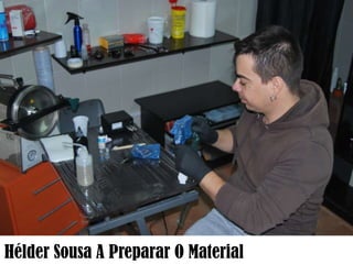 Hélder Sousa A Preparar O Material

 