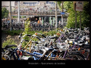 Amsterdam – Aparcamiento de bicicletas
 