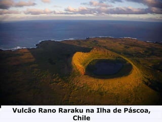Vulcão Rano Raraku na Ilha de Páscoa, Chile 