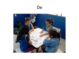 De
 
