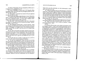 .L
128 AHERMEmUTlCA DO SUJEITO
32. Philon d'Alexandrie, De vita contemplativa, 473M, trad. Ir.
P. Miquel, ed. cit., parágrafo 13, p. 87.
33. Lucien, Philosophes à l'encan, trad. fr. Th. Beaupere, Paris,
Les BeUes Lettres, 1967. Este título em português poderia ser Filó-
sofos em leilão. (N. dos T.)
34. Bíon prâsis: o mercado dos modos de vida, dos gêneros
de vida, dos estilos de vida.
35. Cf. para uma recente versão francesa: Lucien, Hennotime,
trad. J.-P. Dumont Paris, PUF, 1993 (encontra-se o original grego
em: Lucian, Hermotime Works, t. IV, trad. ingl. K. Kilbum, Cam-
bridge, Loeb Classical Library, 1959, pp. 65 55.).
36. Está indo: Como testemunham este livro e este passo
tão rápido, tu te apressas, dir-se-ia, à casa de teu mestre (Henno-
time, trad. Ir., ed. dt., p. 11).
37. Ele [Pitágoras] divide assim a vida do homem: 'Vinte
anos criança, vinte anos muito jovem, vinte anos, jovem, vinte anos
idoso' (Pythagore in Diogene Laerce, Vies et doctrines des philo-
sophes illustres, vm, 10, trad. Ir. sob a dir. de M.-O. Goulet-Cazé,
ed. cit., p. 948).
38. H.: Não te preocupes. Eu próprio, quando me pus a filo-
sofar, aproximava-me, como tu, dos quarenta. Não é esta aproxima-
damente a tua idade? L.: É isto, Hermotímio. Sê meu guia e meu
iniciador (Hermotime, trad. Ir., p. 25). Cf. também, sobre este mesmo
texto, Le Souci de soi, op. cit., pp. 64-5. [O cuidado de si, op. cit., p. 55.
(N. dos T.)]
39. Cf. sobre este uso as cartas a Lucilio 24, 5; 61, 4; 109,8 e
enfim, 113, 28 a partir de uma citação de Posidônio.
40. Por que nos enganannos? Nosso mal não vem de fora
(non est extrinsecus malum nostrum); está em nós (intra nos est), tem
sua sede no fundo mesmo de nossas entranhas (in visceribus ipsis se-
det), e a razão pela qual alcançamos dificilmente a saúde é que não
nos sabemos atingir (Lettres à Lucilius, t. 11, livroV, carta 50, 4, p. 34).
41. O médico [...1teria menos a fazer se o vício estivesse
fresco. Almas ainda tenras e novas seguiriam docemente as vias da
razão que ele lhes mostrasse (id., 50, 4, p. 35).
42. Há trabalho a despender (laborandum est) e, na verdade,
este trabalho só não é grande, como disse, se começamos a for-
mar, a endireitar nossa alma antes que as más tendências nela se
enrijeçam. Mesmo em caso de enrijecimento, não me desespero.
 I
AUlA DE 20 DE JANEIRO DE 1982
129
Nada vence um labor obstinado, um zelo perseverante e inteli-
gente (id., 50, 5-6, p. 35).
43. Galhos de madeira rija, por mais arqueados, conseguirás
retesá-los; o calor alinha vigas curvadas e nós modificamos sua es-
trutura natural para modelá-las segundo nOSsas necessidades.
Quão mais facilmente a alma aceita sua forma, a alma, flexível essên-
cia' mais dúctil que todos os fluidos! Ela não é, com efeito, senão
um sopro de ar, constituído de uma certa maneira? Ora, constatas
que o ar é o elemento elástico por excelência, tanto mais elástico
quanto mais sutil (id., 50, 6, p. 35).
44. A ninguém a sabedoria jamais chega antes da desrazão
(ad neminem ante bona mens venit quam mala! (id., 50, 7, p. 36).
45. Todos nós temos nosso inimigo já presente (omnes
praeoccupati sumus! (ibid.).
46. Ibid.
47. Foucault refere-se aqui a uma citação de Antístenes, feita
por Diógenes Laércio: Como se lhe haviam perguntado qual é o
mais indispensável conhecimento, ele respondeu: 'aquele que evi-
ta desaprender' (to periairem tà apomanthánein) (Vies et doctrines
des philosophes illustres, VI, 7, p. 686). Dominando bem cedo a se-
paração entre conhecimentos úteis e inúteis, evita-se aprender es-
tes últimos para ter que desaprendê-Ios em seguida. De modo
mais geral, entretanto, o tema cínico de um modo de vida katà
physin implica que se desaprendam os costumes e outros conteú-
dos da paideía (cf. para a oposição entre a natureza e a lei, as de-
clarações de Antístenes e de Diógenes, in Vies et doctrines...,VI, 11
e 70-71, pp. 689 e 737-8). Assim relata ainda M.-O. Goulet-Cazé
sobre o mesmo assunto: Ciro, herói tipicamente antistênico, traz
uma primeira resposta: 'O conhecimento mais necessário é aque-
le que consiste em desaprender o mal' (L'Ascese cynique. Un com-
mentaire de Diogéne LaerceVI 70-71, Paris,Vrin, 1986, p. 143; citação
de Estobeu 11, 31, 34). Sêneca fala de dediscere: pennita que teus
olhos desaprendam (sine dediscere oculos tuos) (Lettres à Lucilius, t.
11, livro VII, carta 69, 2, p. 146).
48. Cicéron, Tusculanes, t. 11, 1lI, I, 2, trad. j. Humbert, Paris,
Les BelIes Lettres, 1931, p. 3.
49. Trata-se da carta 32 a Lucílio, de que Foucault usa aqui
uma antiga tradução (trad. fr. Pintrel, revisada por La Fontaine) re-
produzida em Oeuvres completes de Séneque, Ie philosophe, ed. M.
Nisard, Paris, Firrnin Didot, 1869 [mais adiante: referência a esta
edição], p. 583.
 