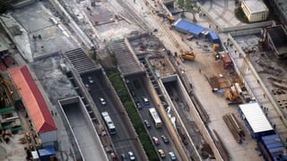  Shanghai - The Fragile Megacity