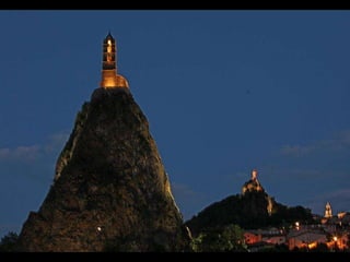 F R A N C I A    L E  P U Y  E N  V E L A Y