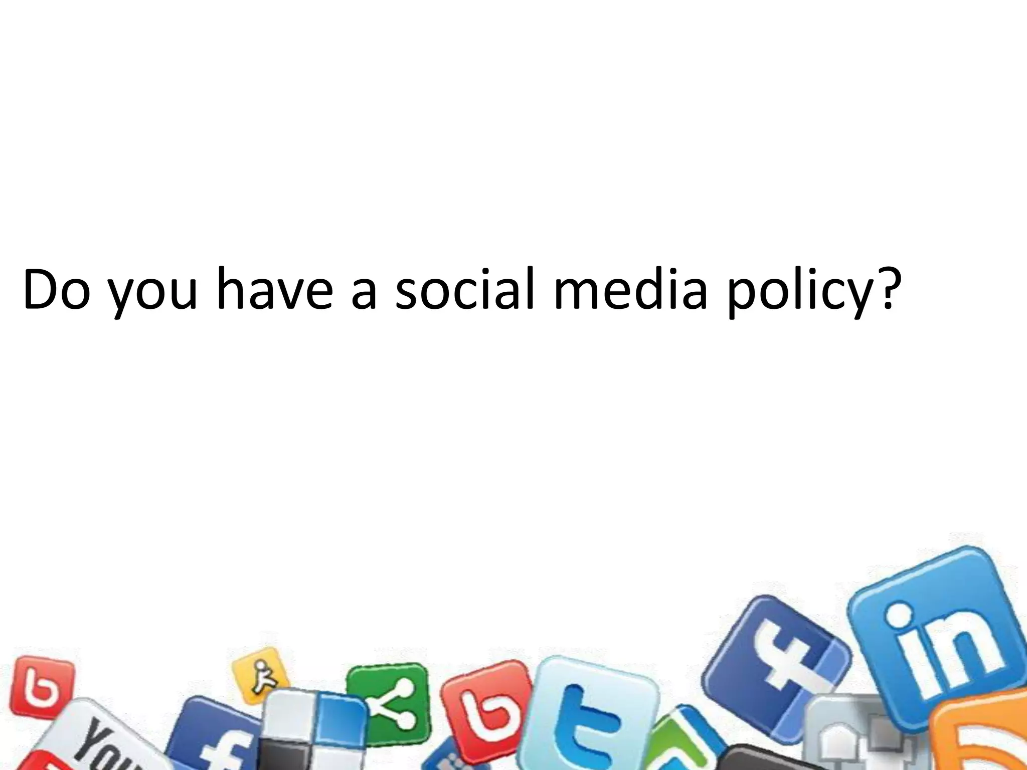 Social news and bookmarkingSocial bookmarking sites allow ussers to save share organise comment on and search webpage bookmarksCommunity votes to submissions so they either rise to top or drop to bottom