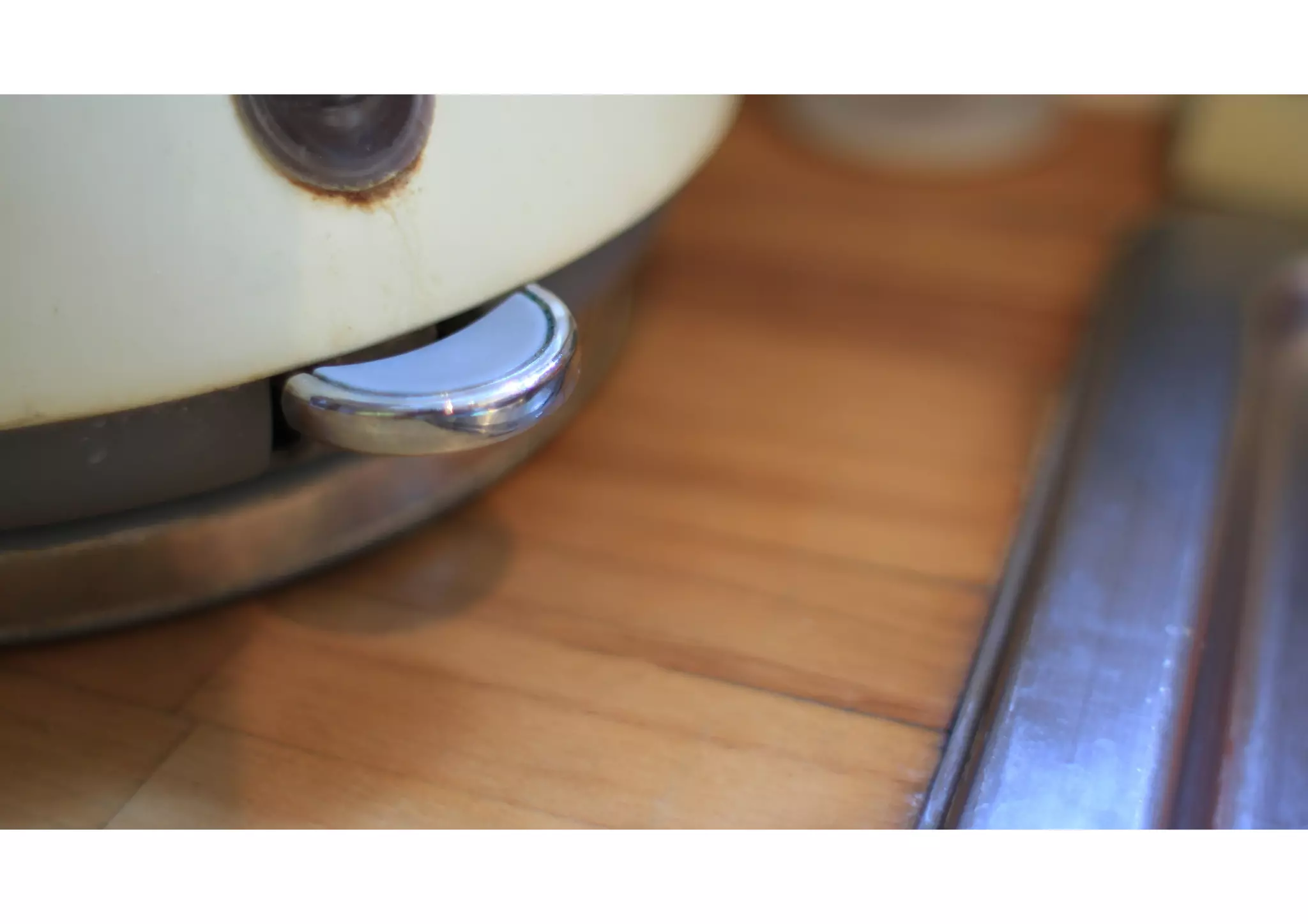 Knob handles
??
 
