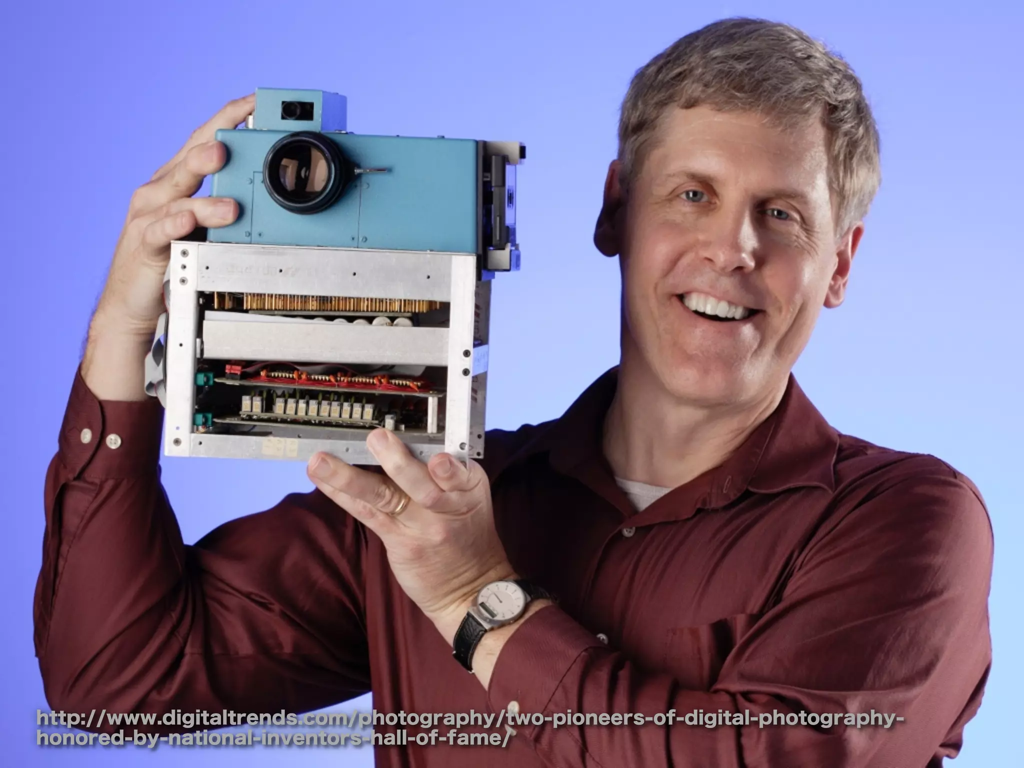 http://www.digitaltrends.com/photography/two-pioneers-of-digital-photography-
honored-by-national-inventors-hall-of-fame/
 
