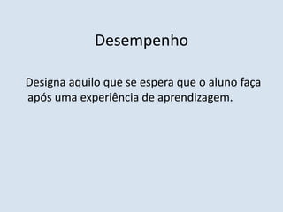 Conhecimento explícito da língua:capacidade para sistematizar unidades, regras e processos gramaticais do idioma levando à identificação e à correcção do erro; assenta na instrução formal e implica o desenvolvimento de processos metacognitivos.Domínios // Competências