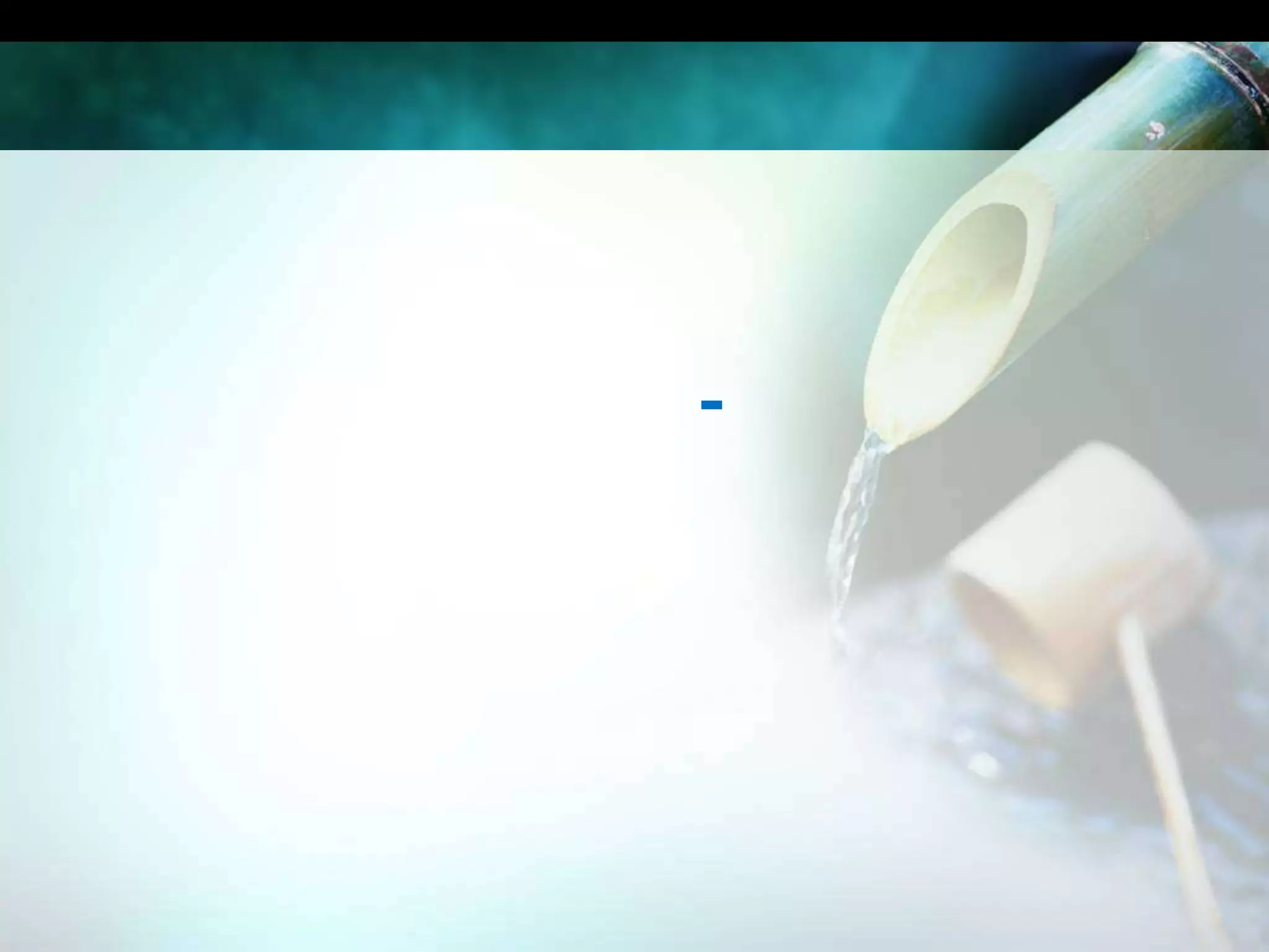 ลักษณะอาการ		ระยะกล้ามีจุดเล็กลักษณะฉ่ำน้ำที่ขอบใบล่าง ต่อมา 7-10 วัน จุดขยายเป็นทางสีเหลืองยาวตามใบ ใบแห้งเร็ว ส่วนที่ยังมีสีเขียวเปลี่ยนเป็นสีเทา ถ้าอาการรุนแรงต้นข้าวอาจเหี่ยวตายทั้งต้น หากน้ำต้นกล้าที่ได้รับเชื้อไปปักดำ ต้นกล้าจะเหี่ยวตายในเวลารวดเร็ว