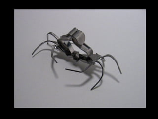 Pequenas esculturas com garfos