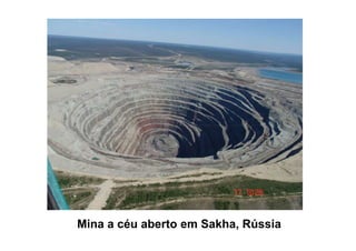 Mina a céu aberto em Sakha, Rússia
 