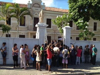 Não existe mais consumidores?
 