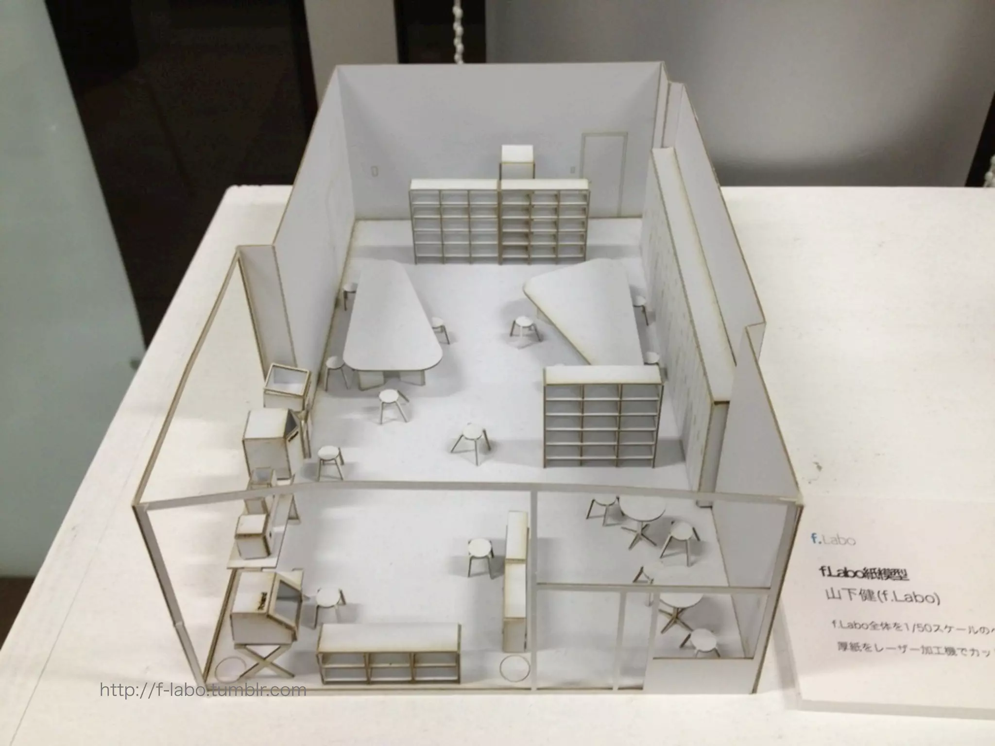 http://f-labo.tumblr.com
 