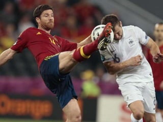 Glamour of UEFA EURO 2012 – selected stunning images and effects of UEFA EURO 2012 with Oceana’s ‘Endless Summer’
