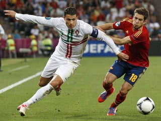Glamour of UEFA EURO 2012 – selected stunning images and effects of UEFA EURO 2012 with Oceana’s ‘Endless Summer’