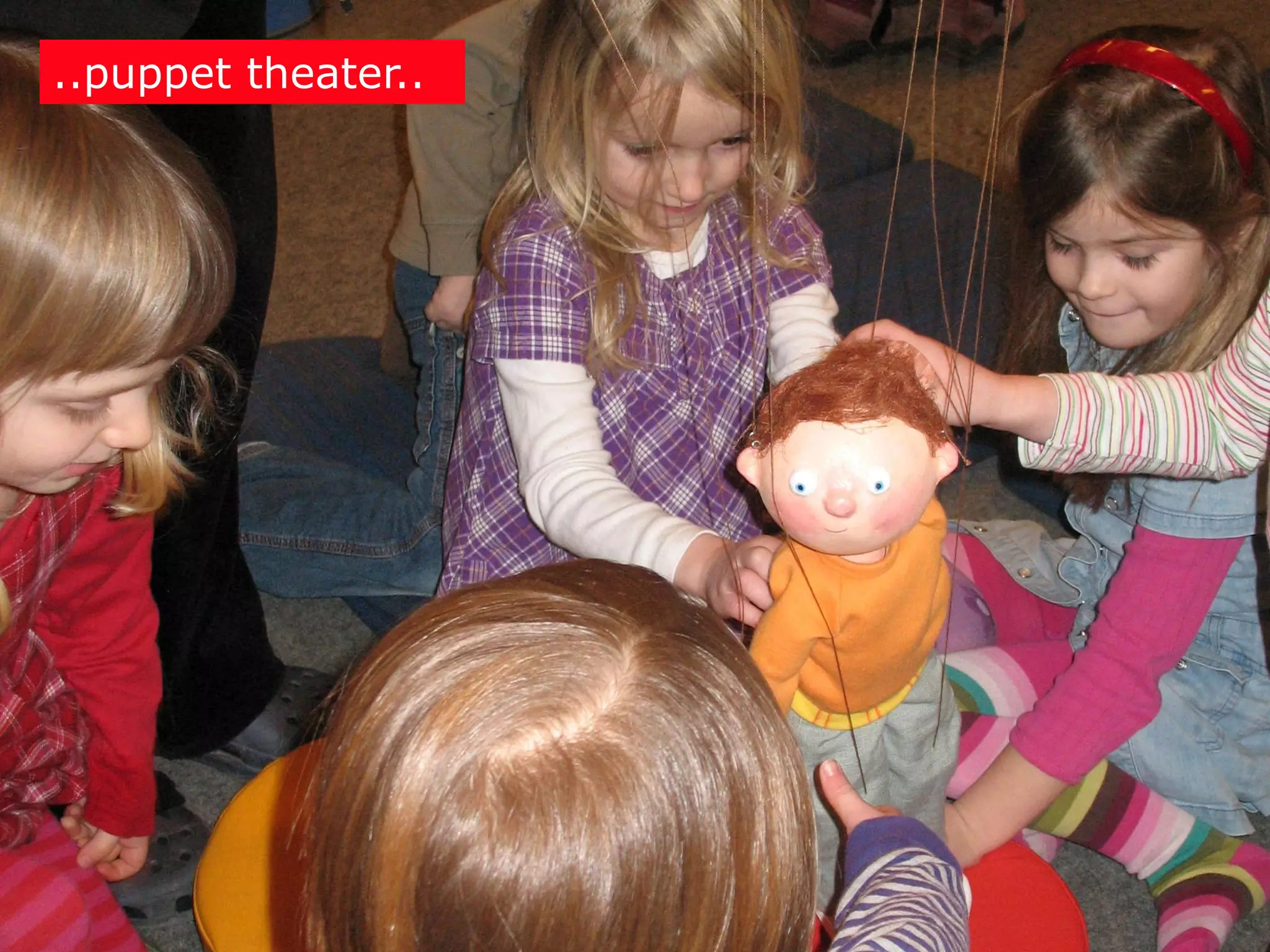 ..puppet theater..
Bogklubber
 