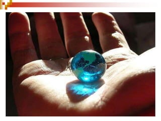  Pode se dizer que ela resulta da abolição da distância e do tempo. 