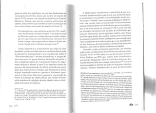 parte nas mãos dos anglófonos, era um dado fundamental na
reconquista dos direitos, desses que a partir de meados do
século XVIII passam a ser minoria no território do Canadá.
Minoria no Canadá, mas eles são a maioria na Província do
Quebec, neste território que é também o centro de inadiação de
uma cultura distinta no território da América do Norte.326
Em outras palavras, o que caracteriza os anos 60 e 70 é a redefi-
nição da identidade canadense-francesa. O que importa daqui
em diante é a ligação com a língua, não com a religião, é a liga-
ção com a província, não com continente norte-americano. Se o
Estado é a nação, trata-se agora então do Estado do Quebec, não
mais do Canadá, para os habitantes dessa província.327
Assim, desenvolve-se o nacionalismo que elege sua terra
prometida, o nicho territorial onde essa sociedade distinta pode
se desenvolver soberanamente e a nova palavra de ordem é
"Être maítre chez naus"- serdono de nossa casa. A imagem de
que essas terras, de povos distintos, havia sido submetida a
uma verdadeira empresa de "colonização" inglesa foi larga-
mente utilizada e durante os anos 70 se alimentava muito do
processo de descolonização da África, ocorrido um pouco
antes, para traçar diversas analogias, que reforçavam as idéias
de jugo, dominação econômica, opressão e, finalmente, a pro-
messa de libertação. Data desse momento a organização da
Frente de Liberação do Quebec (FLQ), que realizou diversas
ações armadas sob a alegação de estar lutando contra a domi-
nação colonialista dos ingleses.
326 No Quebec, 82% da população têm o francês como língua materna. Este percentual
desce, no entanto, a 4,5%, quando considerado o conjunto do território do Canadá.
327 Waddel, Eric. "L'État, la langue et la société: Les vicissitudes du français au
Québec et au Canadá", Les dimensions politiques du sexe, de J'étfmie et de la langue
au Canada, Caims, A. & Williams, C. (org.), Centre d'édition du gouvernement du
Canada, Ottawa, 1986, pp. 77-124.
258 ,nnf
A Modernidade coincide com a consciência de que uma
sociedade distinta necessita, para possuir uma autonomia legal,
de um tenitório bem-definido e bem-delimitado. Assim, se a
"Revolução Tranqüila" marca a entrada do Quebec na Moderni-
dade, esse período pode ser caracterizado fundamentalmente
pela luta territorial dessa sociedade distinta que corresponderia,
pois, a um novo estatuto de soberania.328 Ele é assim marcado
por um duplo movimento: por um lado, de radicalização por
parte dos soberanistas, que se organizam também como forças
políticas legais dentro dos quadros institucionais canadenses
(governo provincial do Partido Quebequense, porexemplo), ~or
outro, multiplicam-se as ações reativas por parte dos federahs-
tas, que fazem uso dos instrumentos constitucionais para criar
barreiras à concessão de limites autônomos ao Quebec.
Segundo o relato comumente apresentado, um primeiro
golpe contra os soberanistas foi desferido pela reforma consti-
tucional levada a efeito pelo governo do primeiro-ministro
Pierre Trudeau, em 1971, que, embora tenha estabelecido o
princípio do bilingüismo, diluiu o sentido dos dois povos fu~­
dadores em uma idéia de sociedade multicullural.329 Por meJO
dessa concepção se defende que todos os imigrantes (alemães,
italianos, chineses, ucranianos etc.), a partir de determinadas
328 Ponto de vista sustentado por Dion, Léon, Québec 1945-2000: à la recherche du
Québec, Presses de l' Université Lavai, Sainte Foy, 1987. . .
329 A grande mudança de perspectiva em favor de um reconhecimento do.",lulucultu-
ra1ismo se deu nesta época, como se pode notar pelo relatório da CommlSlon royal.e
d'enquête sur le bilinguisme et le biculturalisme que, em 1969, afirmava que~ pnncl-
pal conclusão de seus trabalhos era "a recomendação para que a ~onfederaçao cana-
dense se desenvolva segundo o princípio da igualdade entre os dms povos que a fun-
daram e tendo em vista a cm1tribuição dos outros grupos étnicos que contribuíram para
0
enriquecimento cultural do Canadá", Rapport de la commision royale d'e~quête sur
le bilinguisme et le biculturalisme, Ottawa, 1%9, p.3. Em alguns an~s ~.discurso do
Estado mudou significativamente e se mostra centrado na expressao Muluc~ltu­
ralismo". Suas recomendações serão agora de que os imigrantes se adaptem à socieda-
de canadense, mas simultaneamente os encoraja a mant~rem seus patnmõmos cultu-
rais próprios. Note-se que a menção aos povos fundadores também desapareceu.
"AUitudes à I'égard du multiculturalisme et dcs groupes étlm1ques au Canada, Rapport
du Ministere d'Étal au Multiculturalisme, 1976.
... 259
 