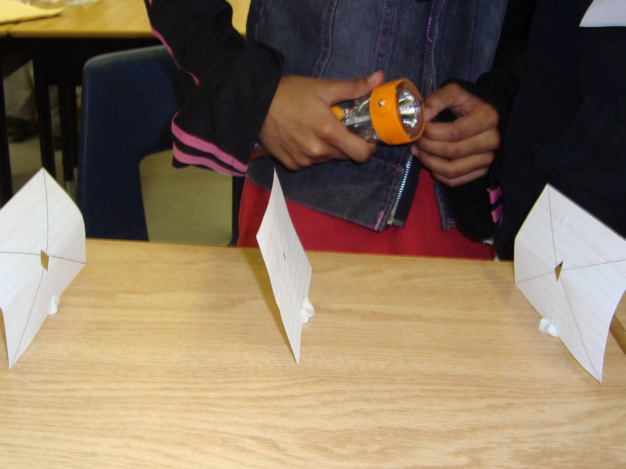Grade 4 Science Light Travels in a Straight Line | PPT