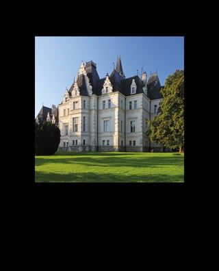 LOUIS-PHILIPPE
Pureté, simplicité et moulures ornées de doucines signent le style Louis-Philippe.
Confort et fonctionnalité caractérisent le dernier style royal Français.
Louis-Philippe style is marked by pureness, simplicity and curved decorative moulding.
The furniture bearing the name of the last French monarch is comfortable and functional.
 