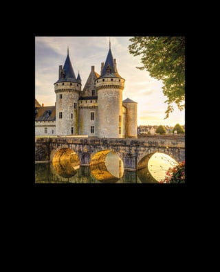 POMPADOUR, PROVENÇAL
& GRAND SIÈCLE
Courbes généreuses, lignes galbées captant la lumière, raffinement des matières,
ces collections revisitent le style Louis XV avec finesse et originalité.
Boasting generous curves, gently curved lines that capture the light and refined materials,
these collections give a fresh and original perspective to Louis XV-style pieces.
 