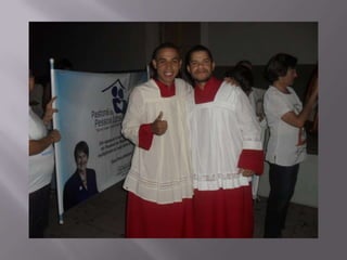 Grupo de acólitos e coroinhas são tarcísio