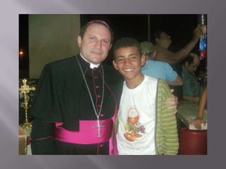 Grupo de acólitos e coroinhas são tarcísio