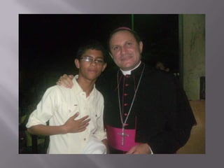 Grupo de acólitos e coroinhas são tarcísio