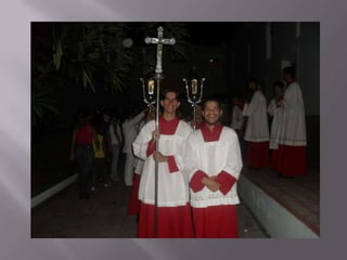 Grupo de acólitos e coroinhas são tarcísio