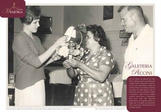 Galeteria
                                                                                                                                                                      PeCCini
                                                                                                                                                                      Foto do interior da galeteria do Hotel
                                                                                                                                                                      Peccini, empresa caxiense constituída pelo
                                                                                                                                                                      conjunto “hotel e restaurante”. Destacou-
                                                                                                                                                                      se pelo lado gastronômico, através da
                                                                                                                                                                      Galeteria Peccini. Na verdade, a Galeteria
                                                                                                                                                                      que nasceu em 1950, exprime a face do
                                                                                                                                                                      pioneirismo, por ser a primeira na cidade
                                                                                                                                                                      a introduzir o galeto no seu cardápio
                                                                                                                                                                      comercial. Dessa forma, a importância
                                                                                                                                                                      deste prato como uma expressão
                                                                                                                                                                      gastronômica da imigração italiana na
                                                                                                                                                                      região, que se considera um patrimônio
                                                                                                                                                                      local e universo dos sabores históricos da
                                                                                                                                                                      sociedade caxiense.
Casal Lauthério e Adélia Peccini recepcionam a primeira Miss Brasília, Magda Renate Pfrimer, na década de 50.   Fonte: Acervo da autora. Profa. M.ª Rosana Peccini
 