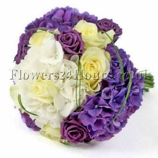 Hand tied flower bouquets by Flowers24Hours.co.uk