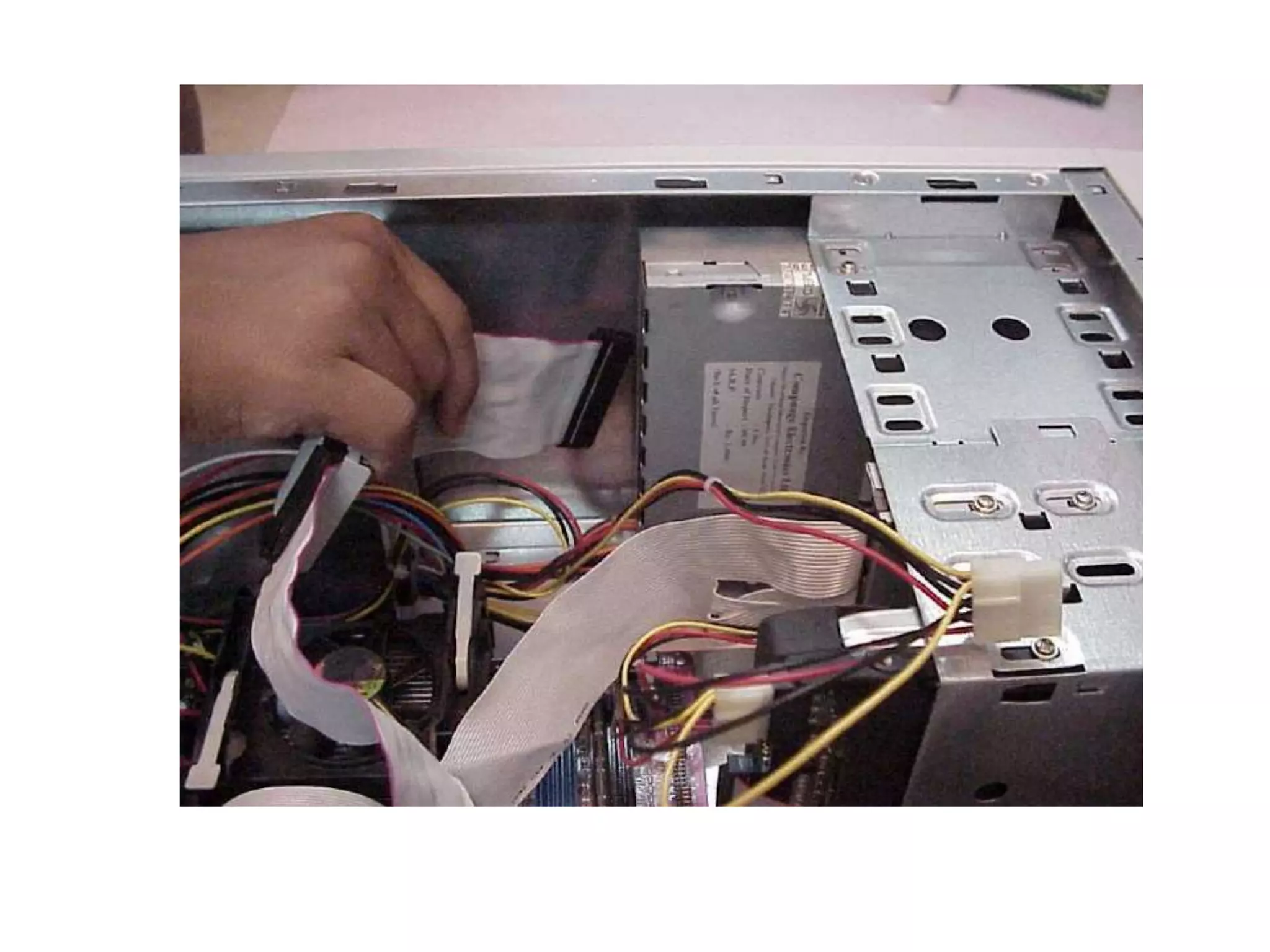 Hardware Components PPT Hardware components ppt