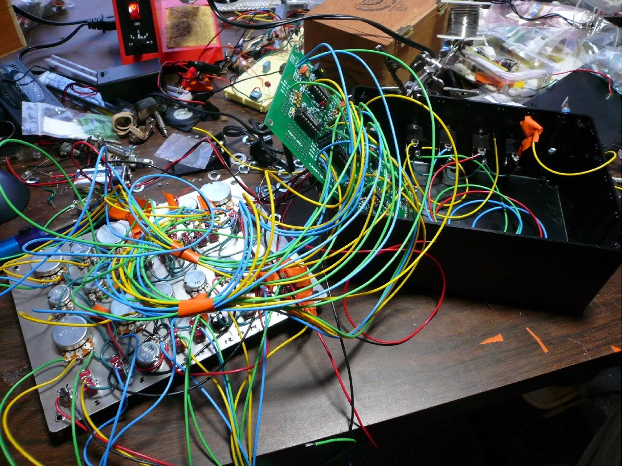 Hardware Prototyping (Prototipeado de Hardware)