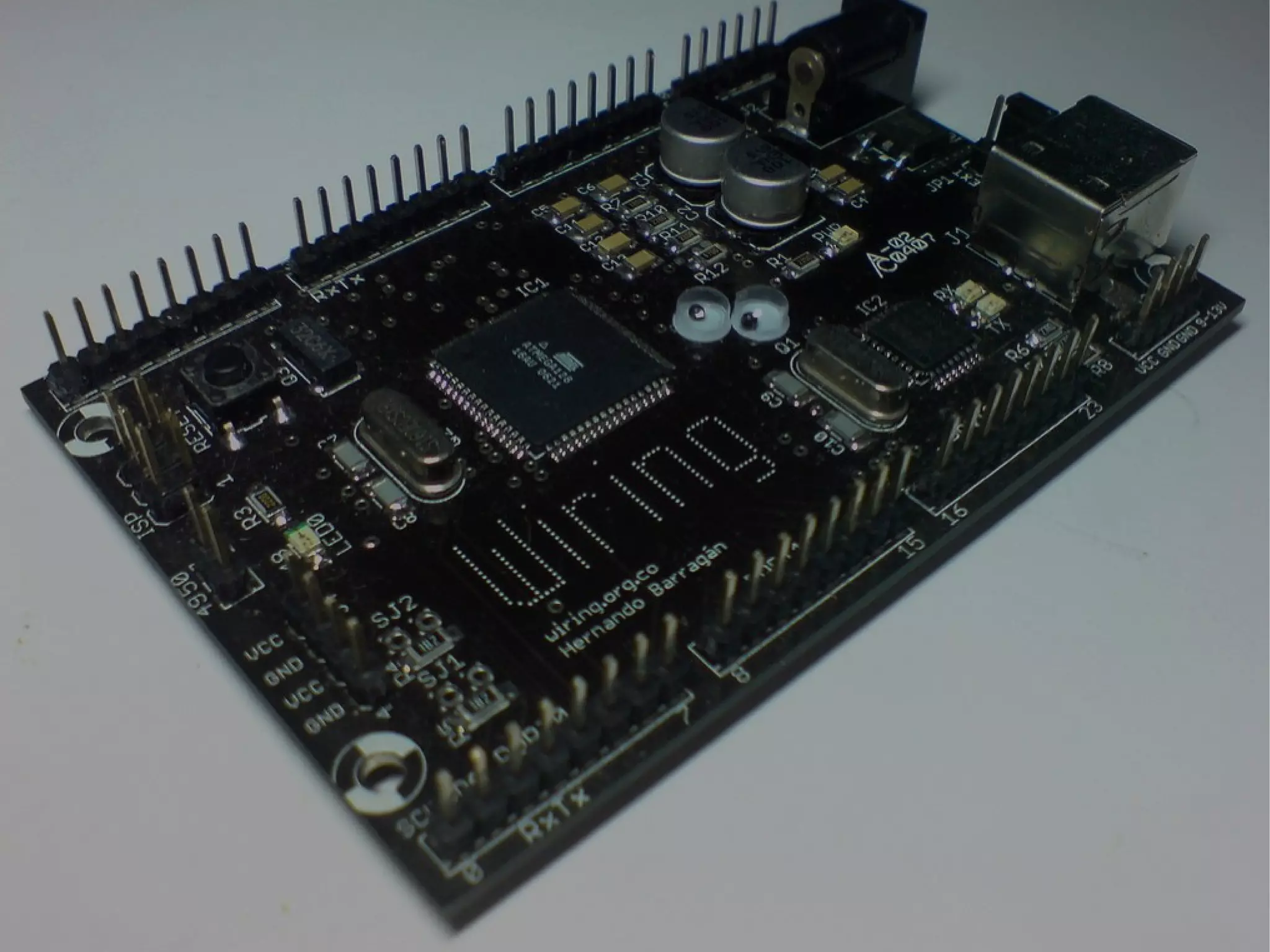 Hardware Prototyping (Prototipeado de Hardware)